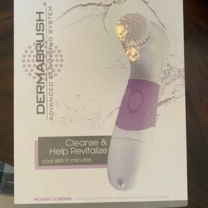 Dermabrush cleaning system